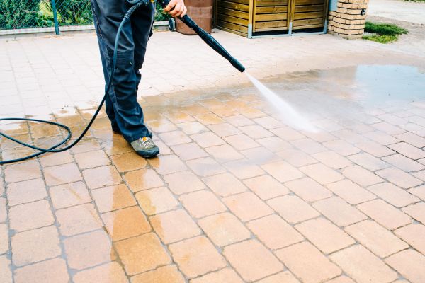 Cost of Pavement Staining in Vista